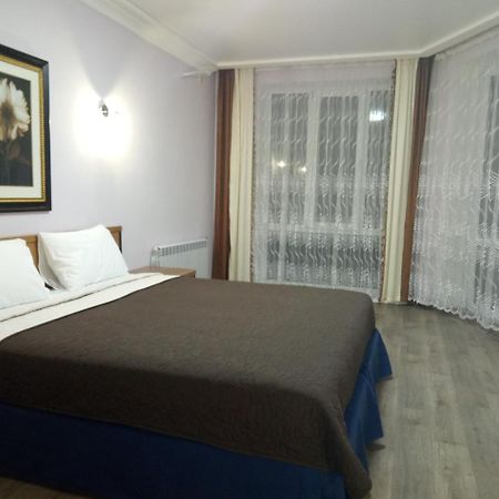 בוריספיל Sky&Kts Apartments מראה חיצוני תמונה