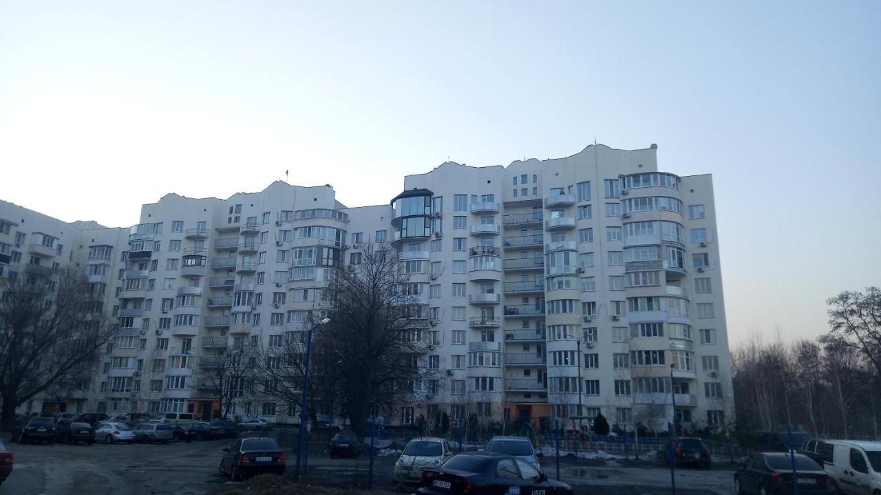 בוריספיל Sky&Kts Apartments מראה חיצוני תמונה